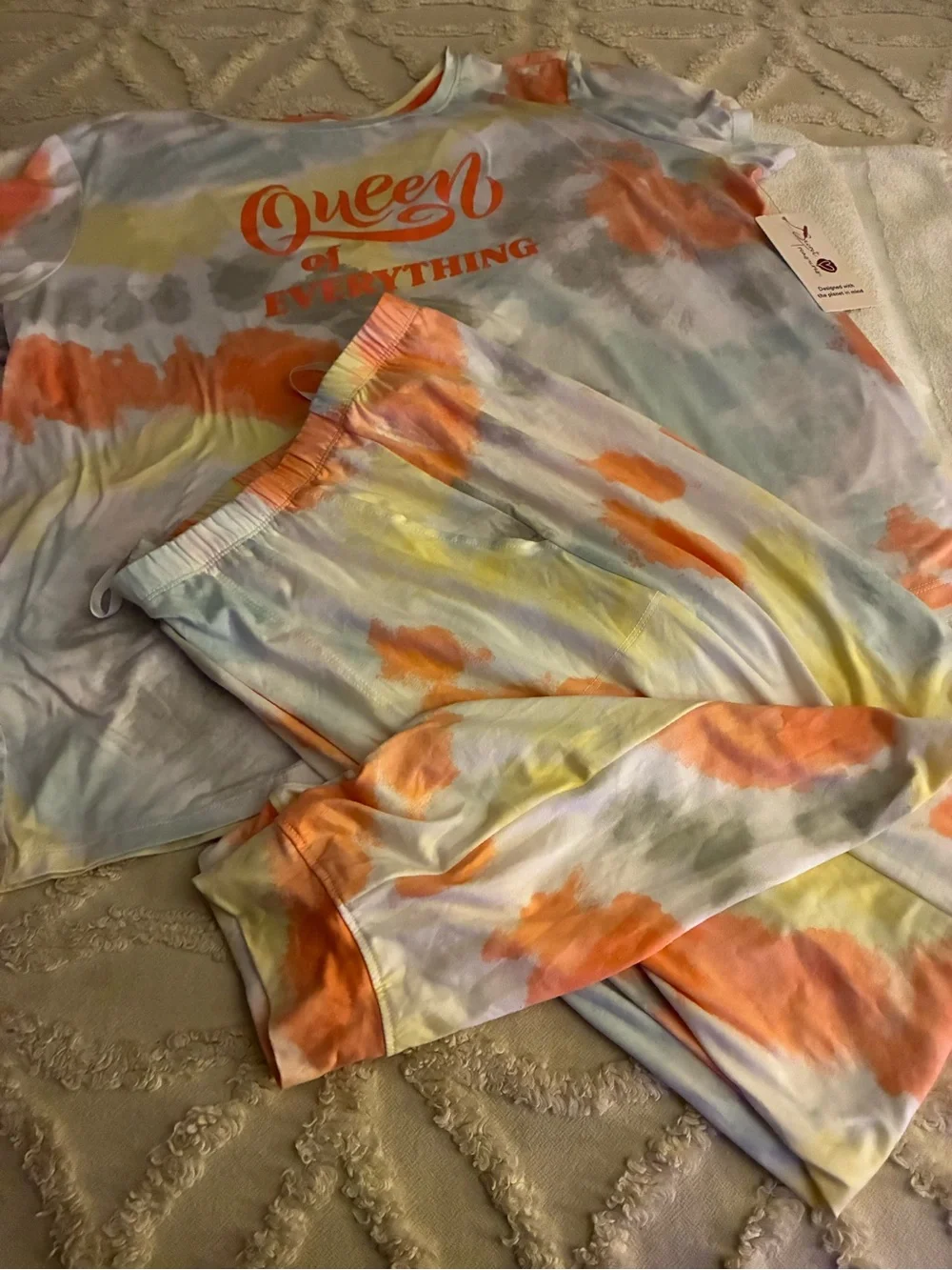 NWT lounge matching Pajama Set by Secret Treasures. “Queen of Everything”